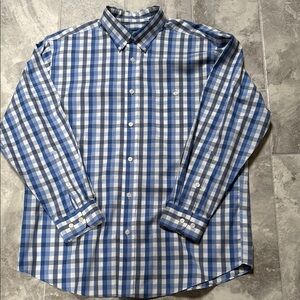 Orvis Blue and White Casual Button Down Shirt